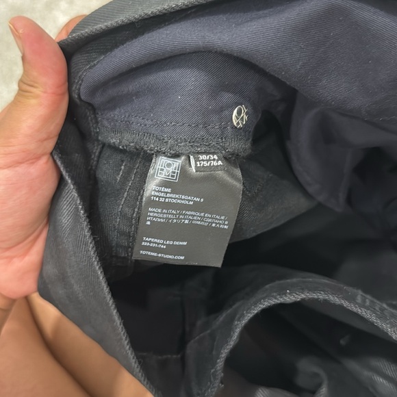 Toteme Tapered Leg Jeans Size 30 NWT - Picture 7 of 10